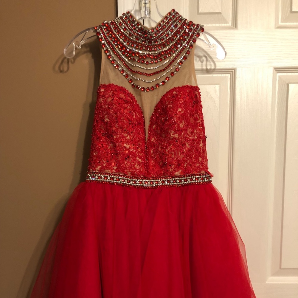 Sherri Hill formal dress